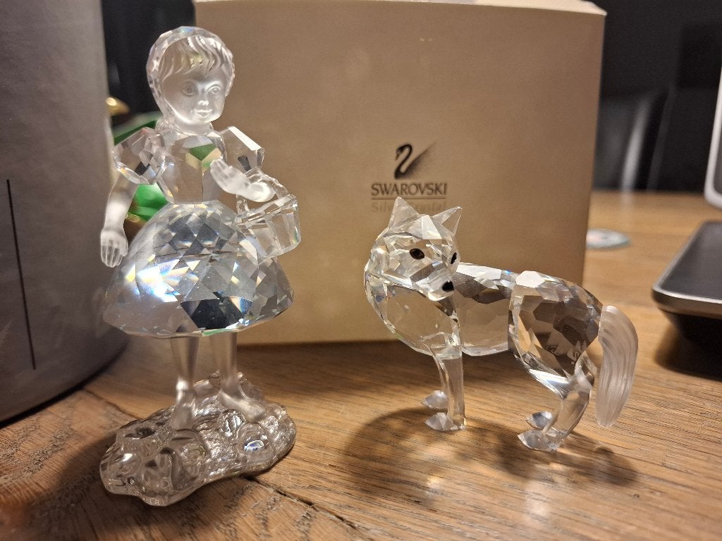 SWAROVSKI, ROODKAPJE EN DE WOLF, Verzamelen, Swarovski, Ophalen of Verzenden, Zo goed als nieuw, Figuurtje
