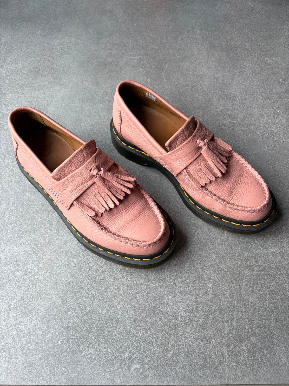 Zo goed als nieuwe roze Dr. Martens loafers maat 38, Kleding | Dames, Schoenen, Ophalen of Verzenden, Zo goed als nieuw, Roze