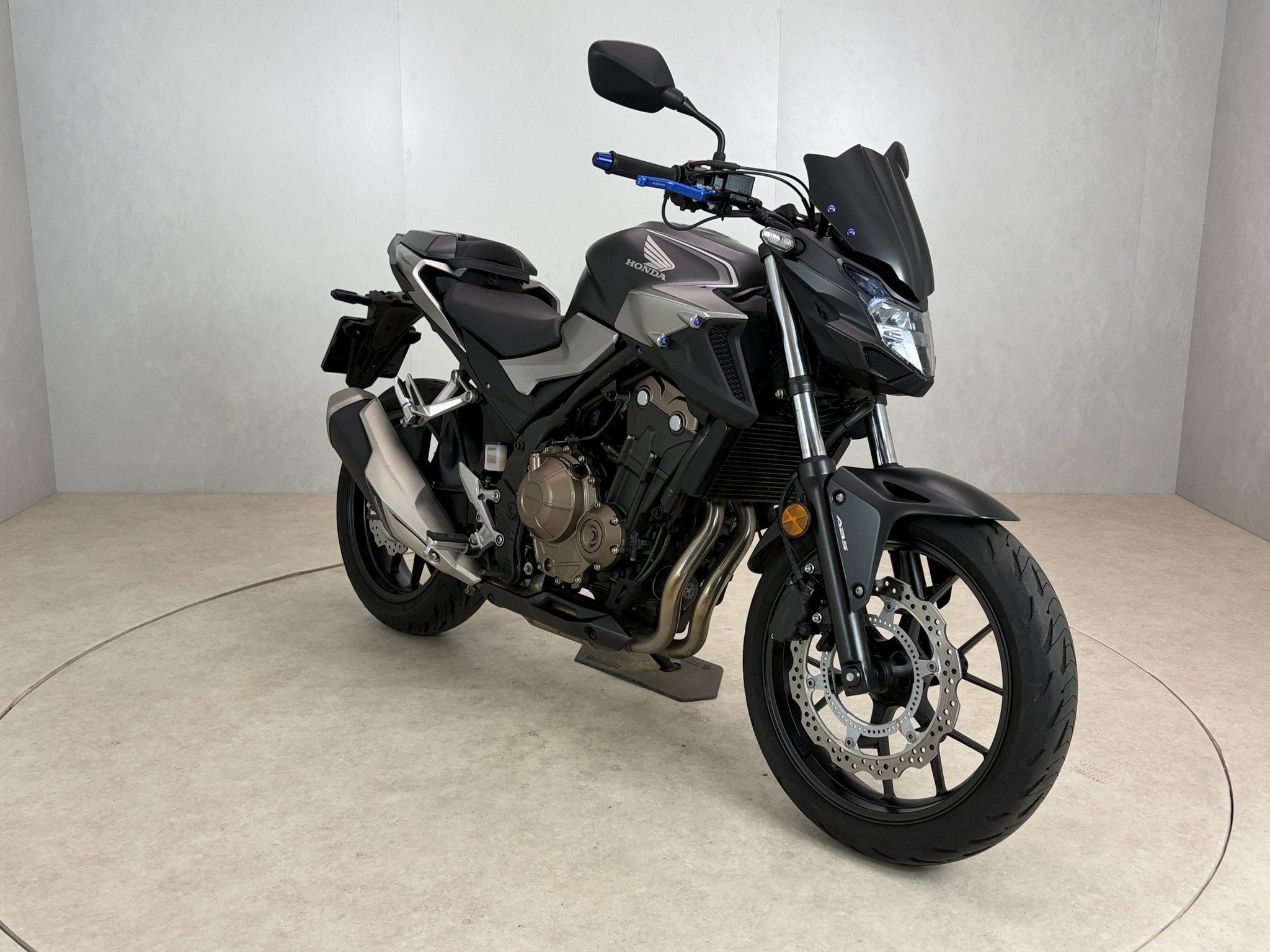 Honda CB 500 F ABS (bj 2020), Motoren, Cco@honda-eu.com, Stroombaan 4
1181 VX  Amstelveen, Honda Motor Europe Ltd, Bedrijf