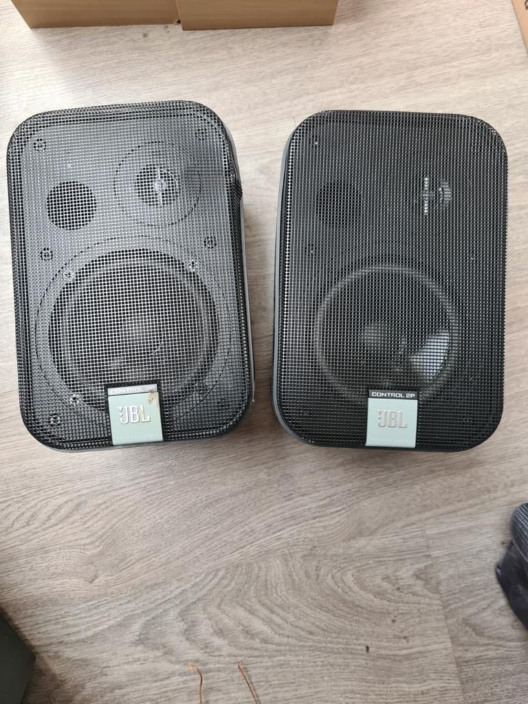 5 x JBL Control 2P actieve speakers, Ophalen of Verzenden, Gebruikt, Front, Rear of Stereo speakers, JBL