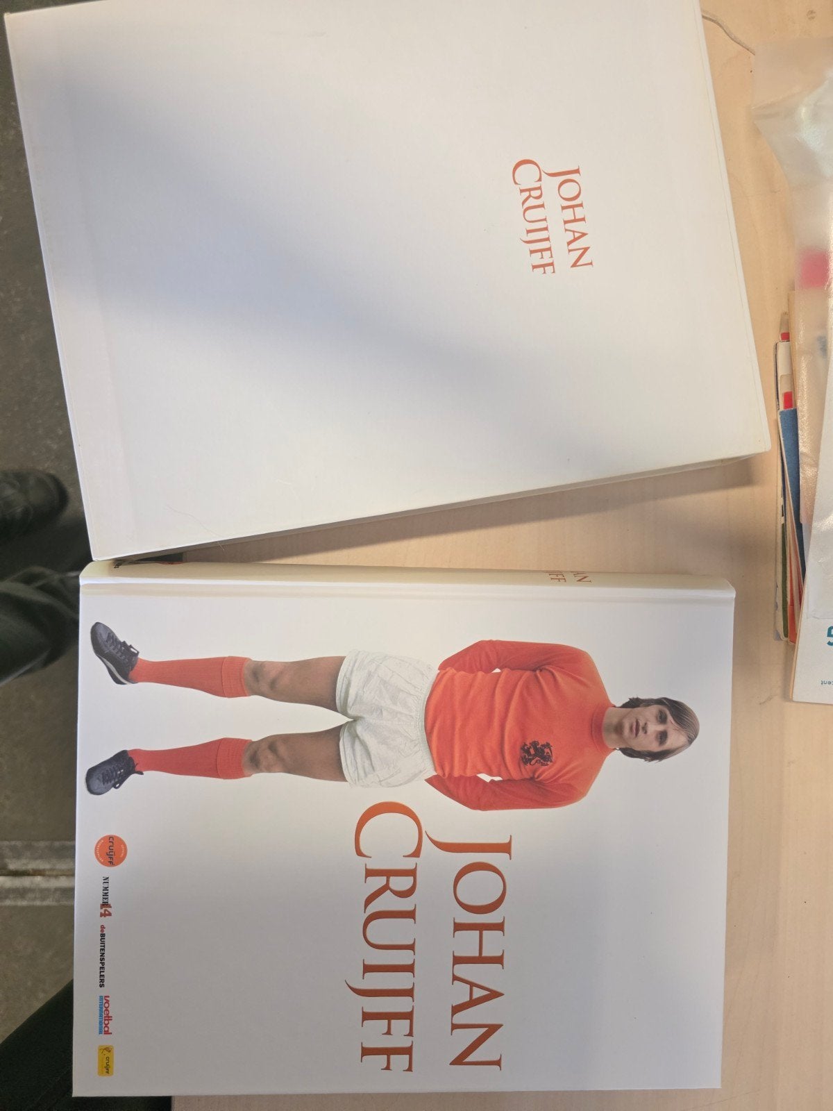 Gelimiteerde luxe biografie Johan Cruijff – nr. 93/1947 –, Ophalen of Verzenden, Zo goed als nieuw, Boek of Tijdschrift, Ajax