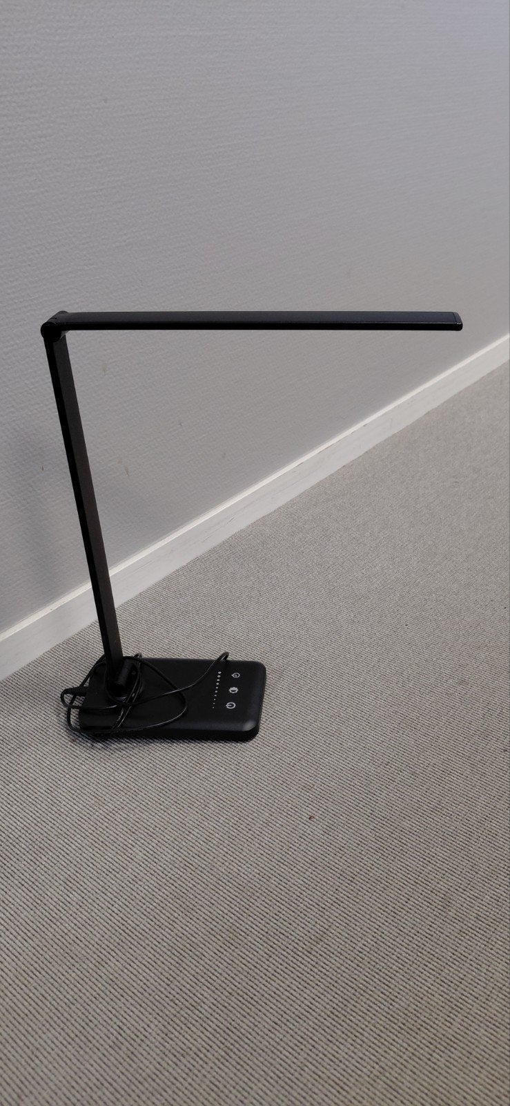 Daglicht Bureaulamp met USB-aansluiting - Modern Zwart, Ophalen, Bureaulamp, Zo goed als nieuw, Zwart