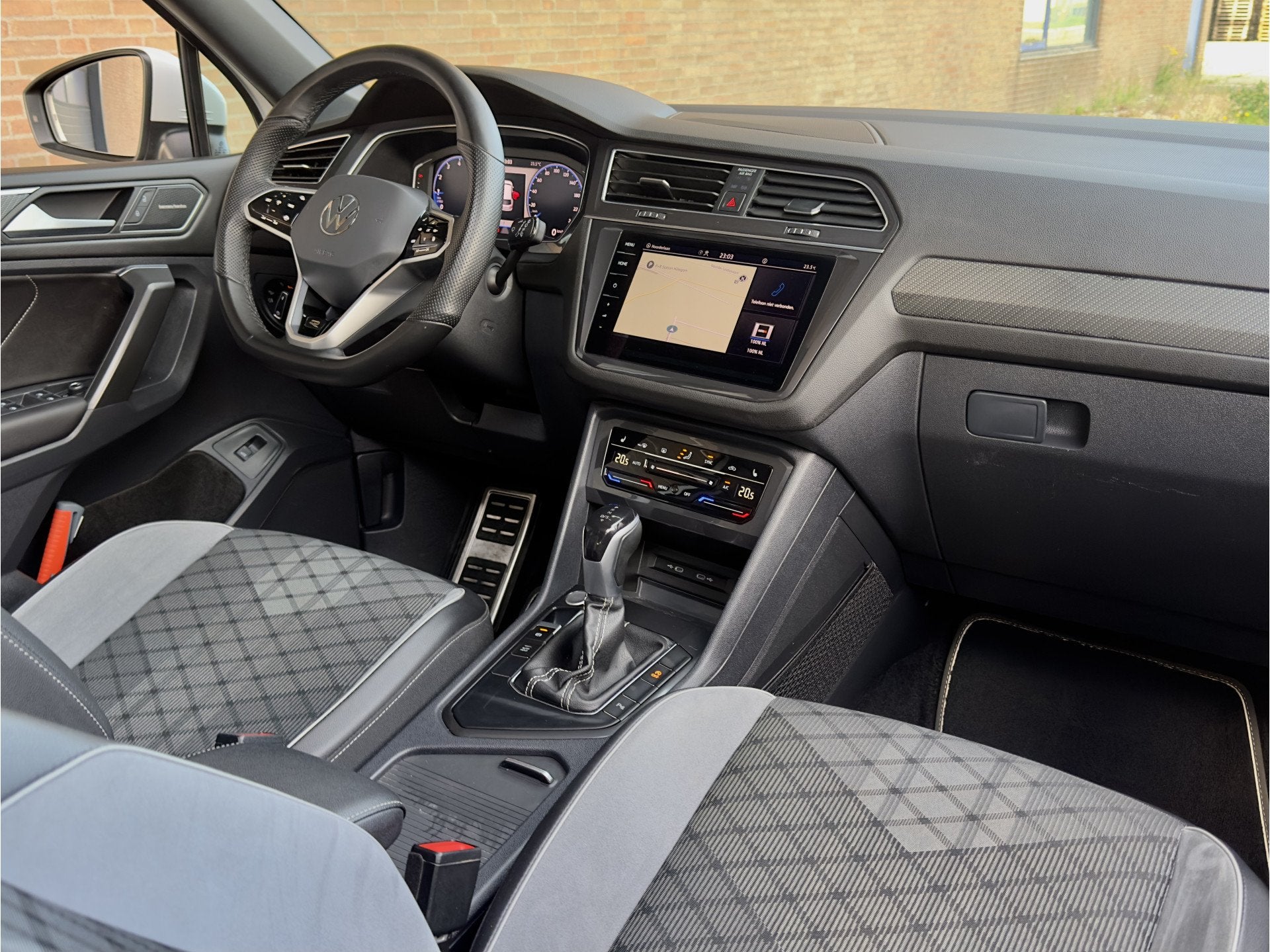 Volkswagen Tiguan Allspace 1.5 ACTIE! BETAAL NU 50% 17450 DE, Auto's, Euro 6, 4 cilinders, 150 pk, Wit