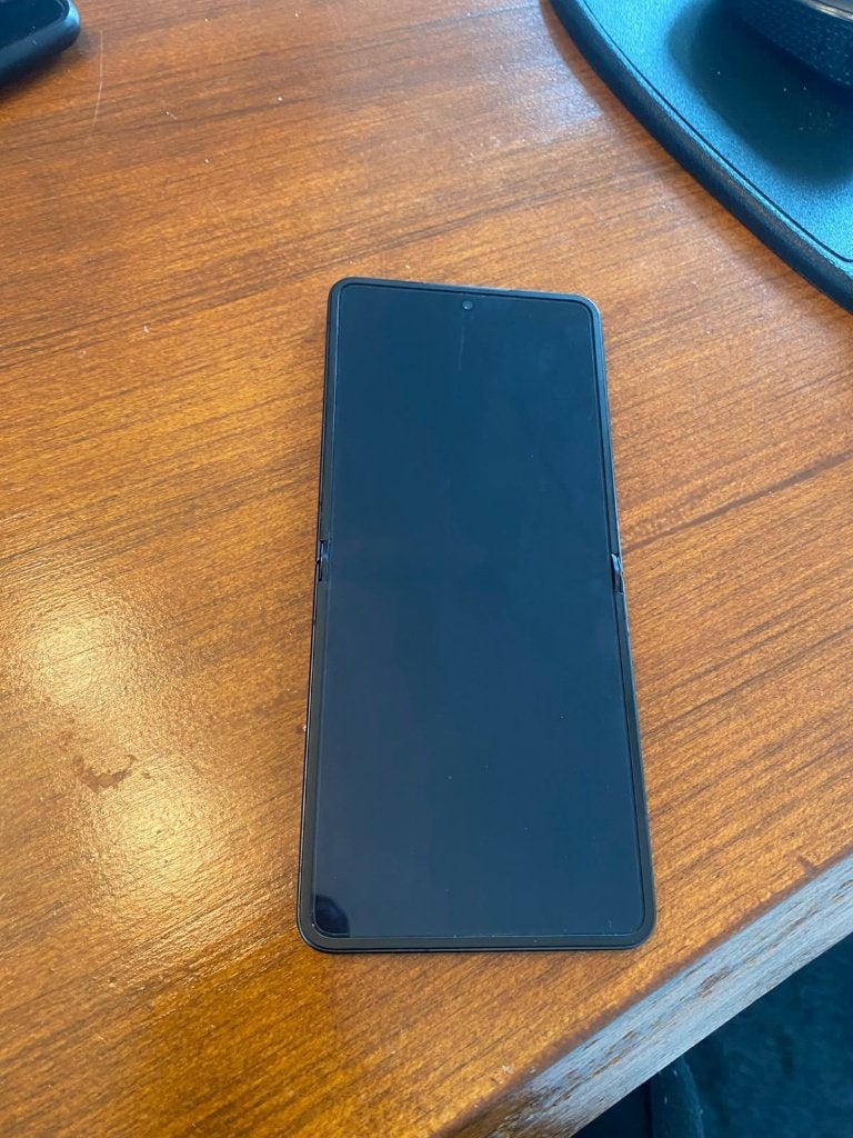 Samsung Z flip 256GB DEFECT / Voor onderdelen, Ophalen, Zwart, Zonder simlock, Niet werkend