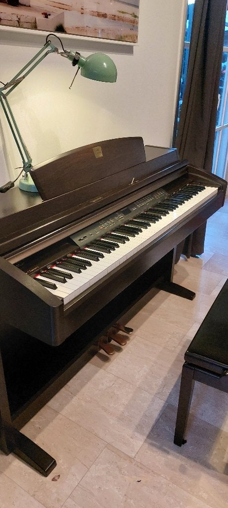 Yamaha clavinova CLP 240, Ophalen, Gebruikt, Bruin, Digitaal