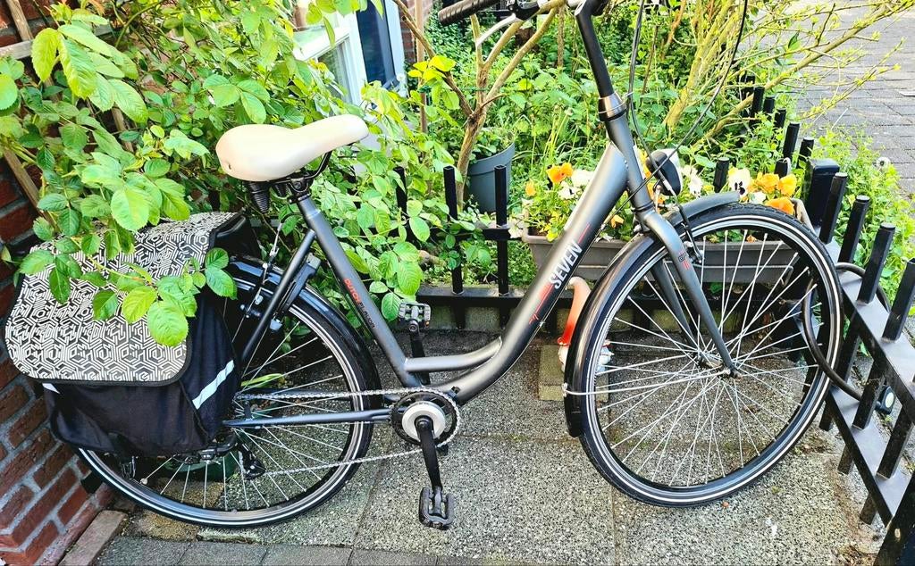 Nette dames fiets - in zeer goede staat, 53 tot 56 cm, Versnellingen, Zo goed als nieuw, Ophalen