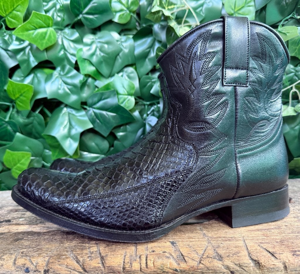 Nieuwe mooie laarzen met python leer van Sendra maat 41, Sendra, Zwart, Boots, Nieuw