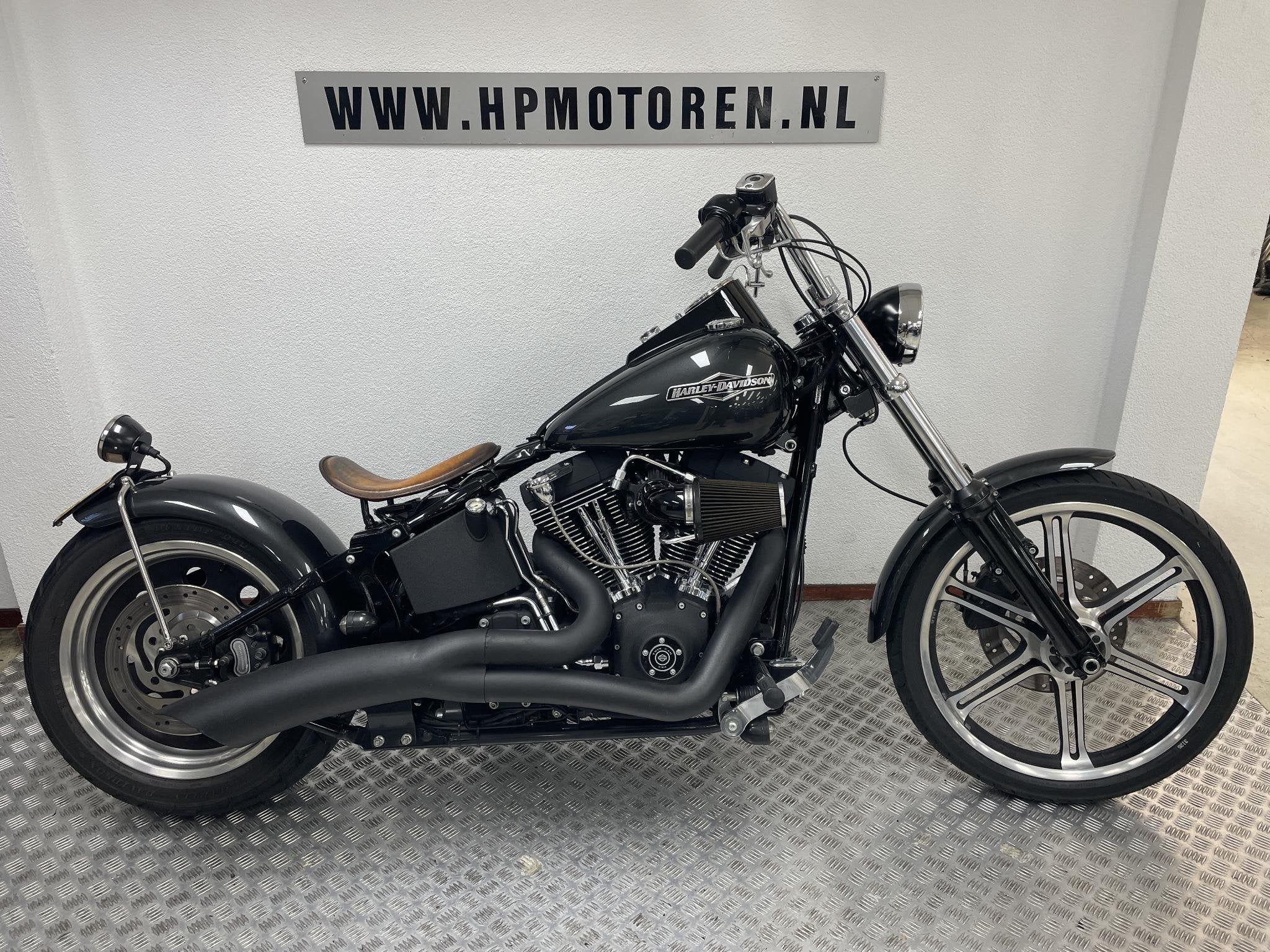 Harley Davidson FXSTB NIGHT TRAIN NIGHTTRAIN SOFTAIL BOBBER, Laan van Vredenoord 33
2289 DA  Rijswijk, NL, H-DCUSTOMERSERVICE@Harley-Davidson.com