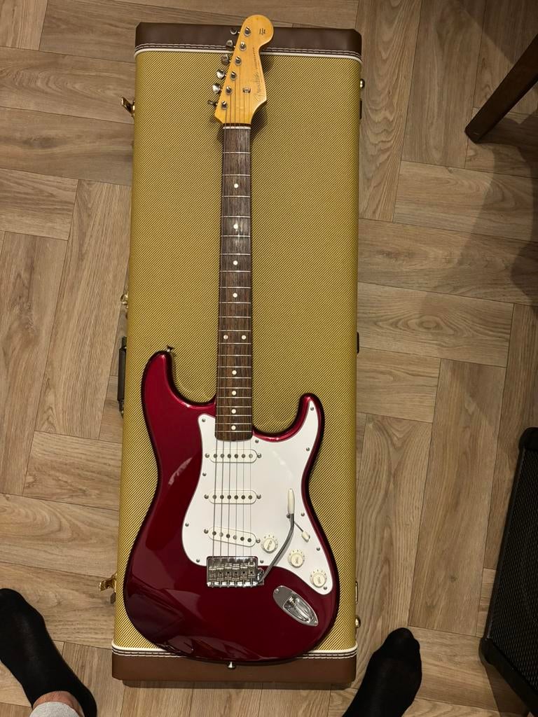 Fender Stratocaster japan, Ophalen, Zo goed als nieuw, Elektrische gitaar