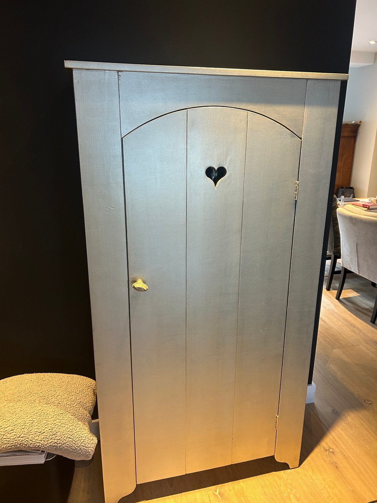 Mooie kast met hartje, 94x39x173 cm, Ophalen, Gebruikt, 50 tot 100 cm, 150 tot 200 cm