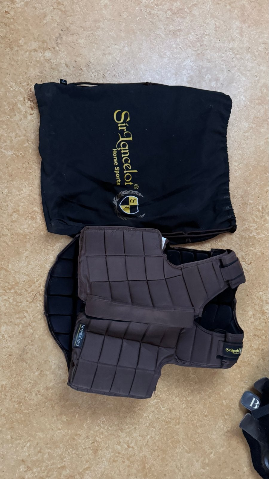 Sir Lancelot body protector M bruin, Ritssluiting, Overige merken, Ophalen of Verzenden, Bruin