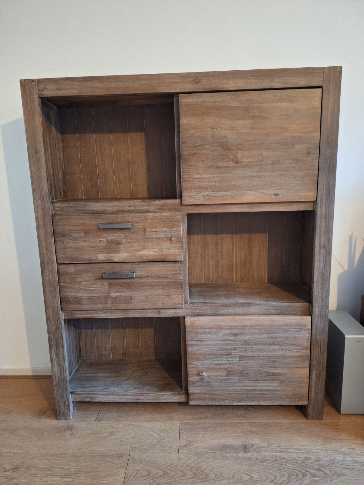 Kast van acacia hout met schuifdeuren en lades - goede staat, Ophalen, Glas, Zo goed als nieuw, 150 tot 200 cm