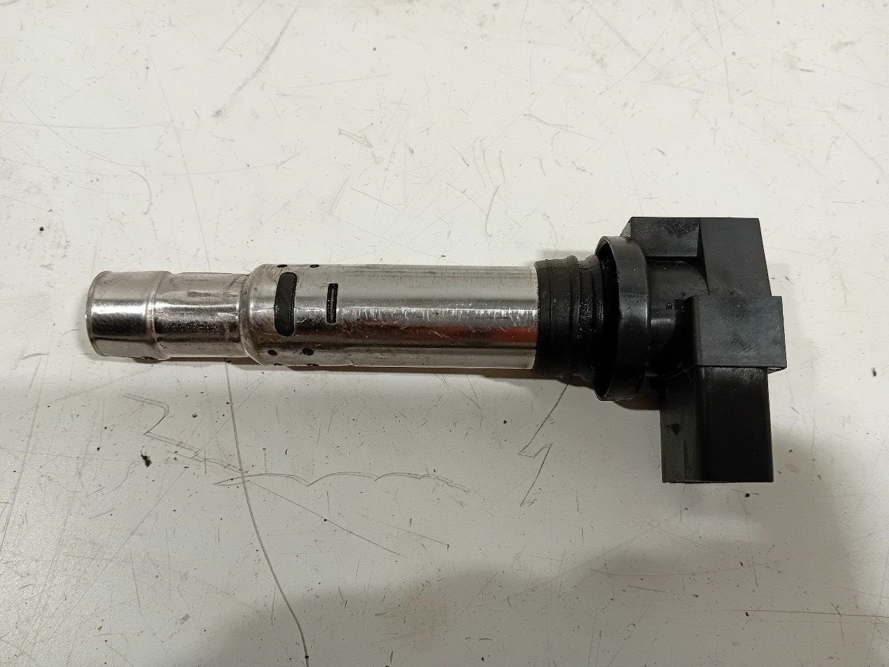 Bobine Volkswagen Golf, Onderdelen@venauto.nl, Van der Ven Autorecycling B.V., Gebruikt, Ettenseweg 76, 4706 PB Roosendaal, The Netherlands