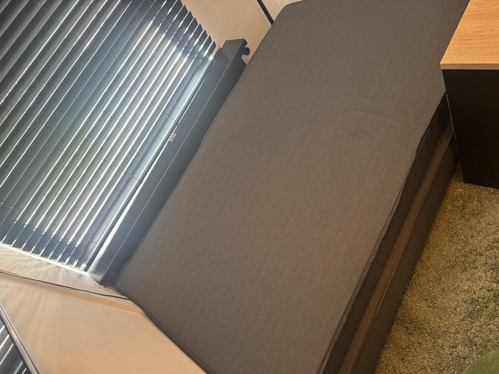 2 verschillende bedden, Ophalen, 90 cm, Eenpersoons, Zo goed als nieuw