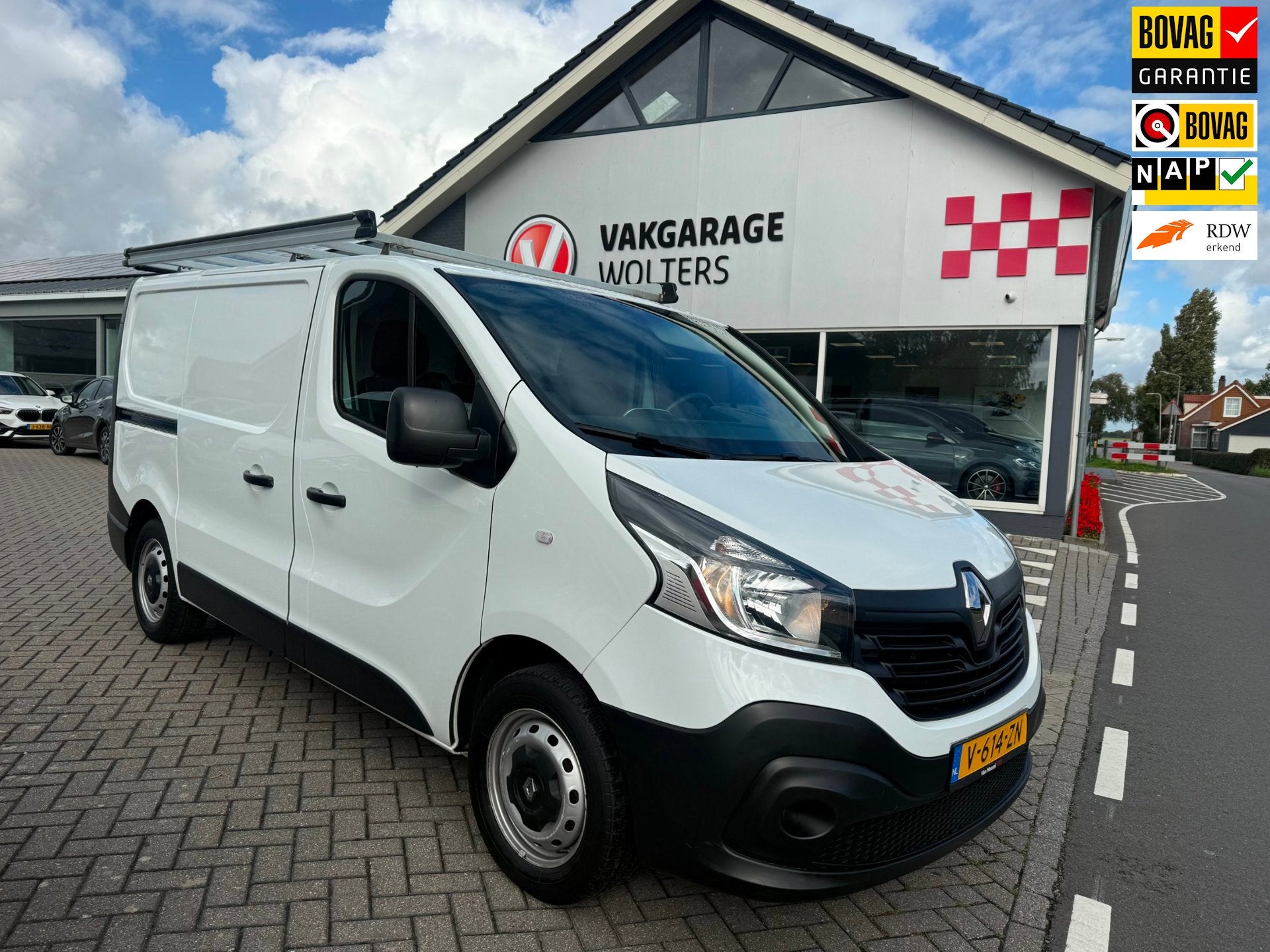 Renault Trafic 1.6 dCi T29 L1H1 Comfort RIJKLAARPRIJS!, Auto's, Voorwielaandrijving, Dealer onderhouden, Gebruikt, Renault