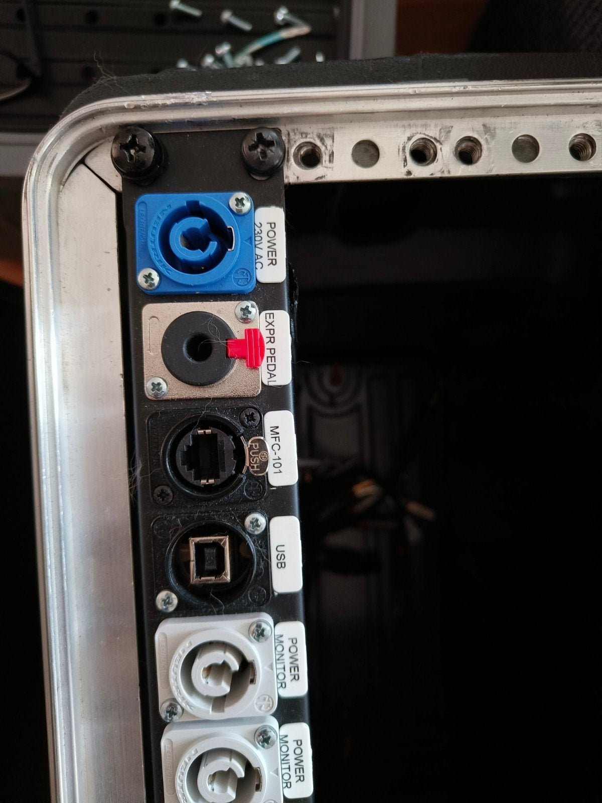 fractal audio breakout plaat tbv Axe Fx II met SKB, Ophalen, Gebruikt, Overige typen