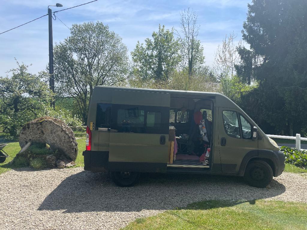 LEGER GROENE FIAT DUCATO CAMPER / BUS, Stof, Grijs, Particulier, Te koop