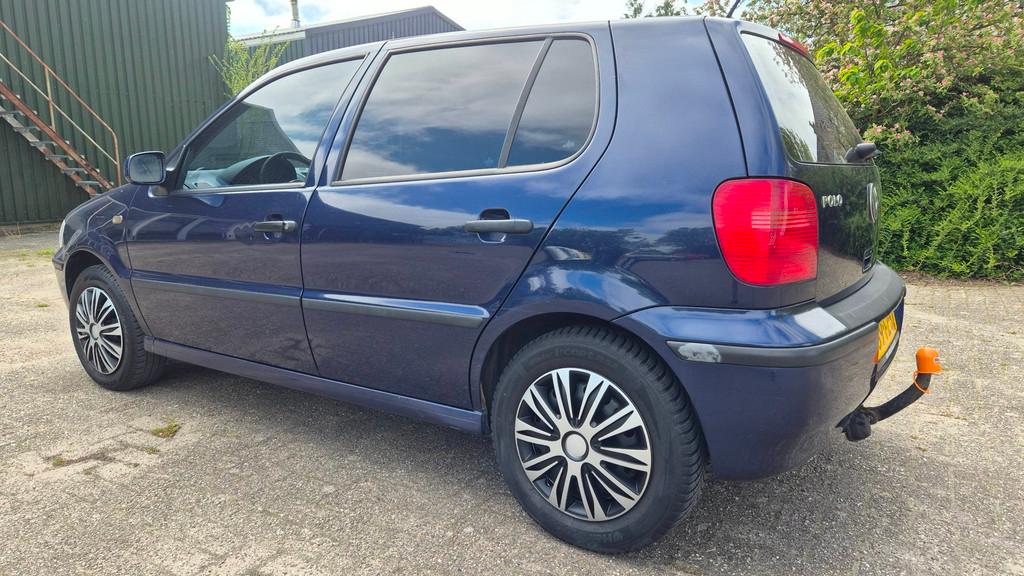 Volkswagen Polo 1.4 Comfortline NIEUWE APK, Voorwielaandrijving, 450 kg, 4 cilinders, Origineel Nederlands