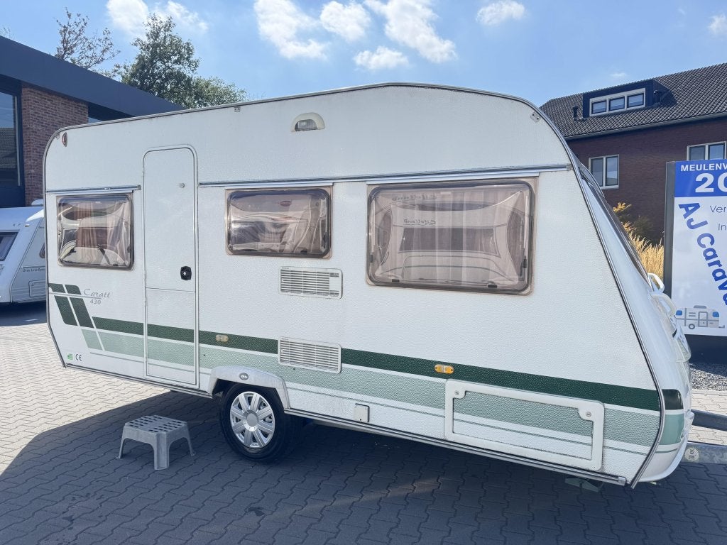 Chateau Caratt 430 / topstaat / voortent, Caravans en Kamperen, Caravans, Overige typen, Chateau, Bedrijf, 750 - 1000 kg