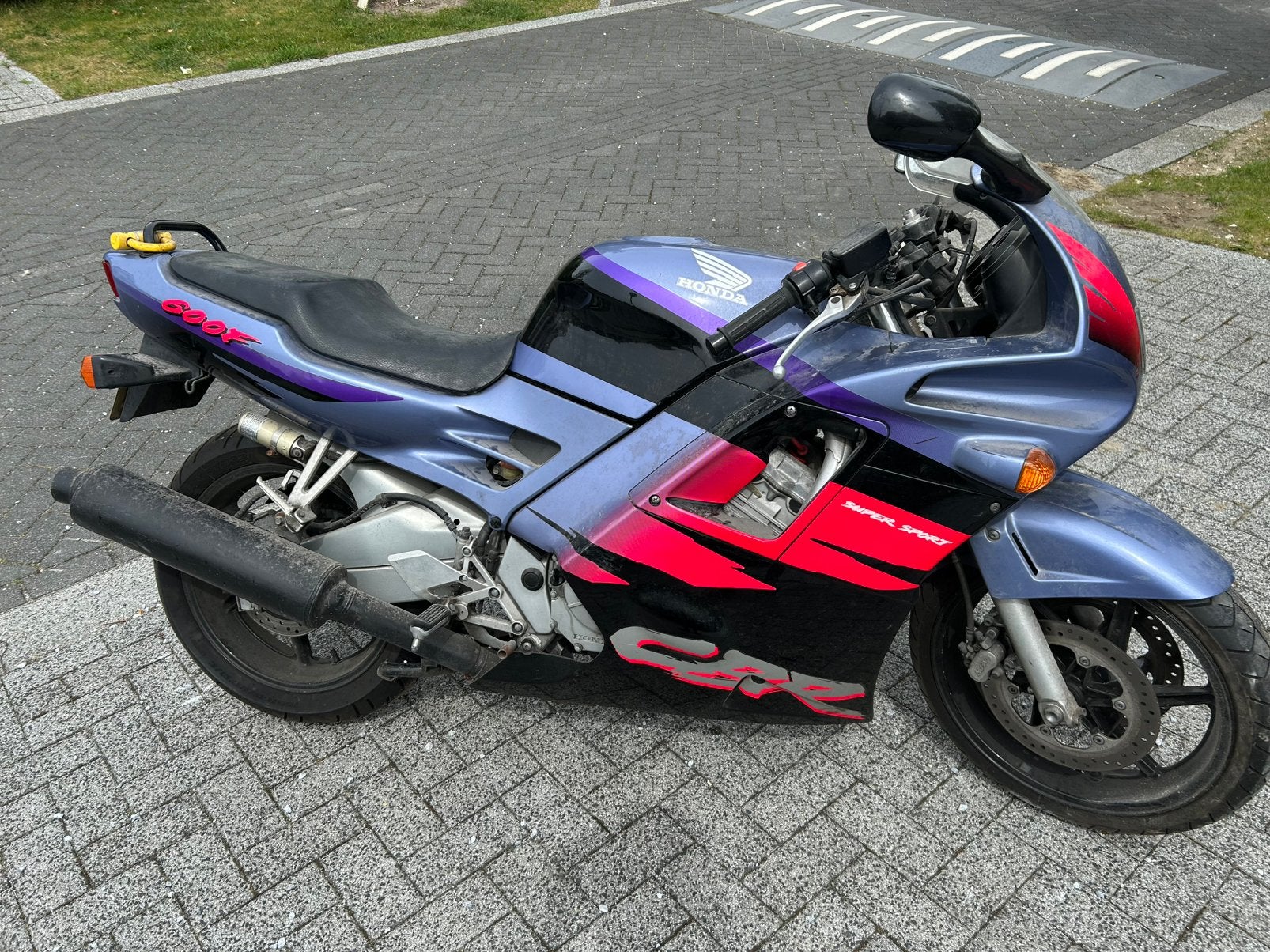 Honda CBR motor 600 F - zeldzame kleur, Ophalen
