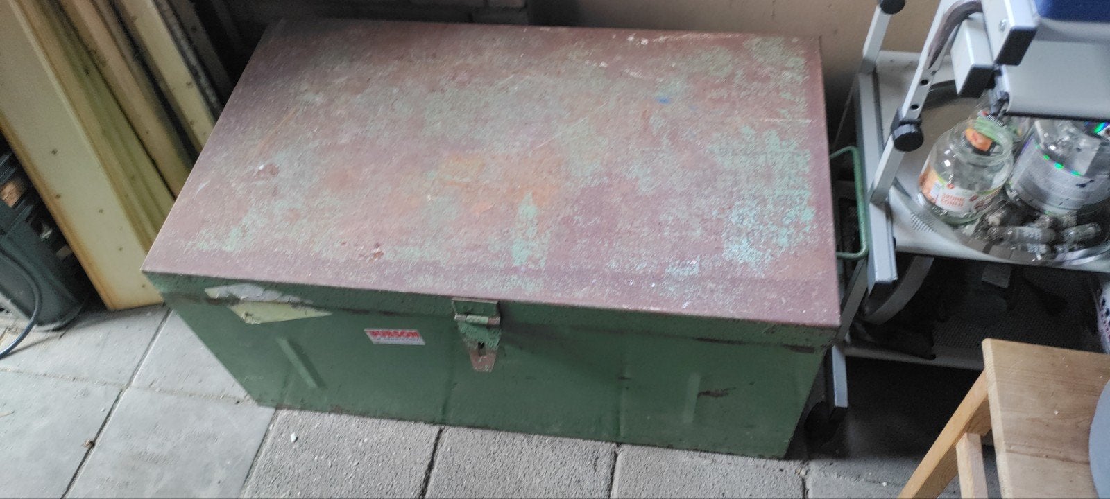 Vintage metalen kist - Groen met roestpatina, Ophalen, Minder dan 50 cm, Gebruikt, 50 tot 100 cm