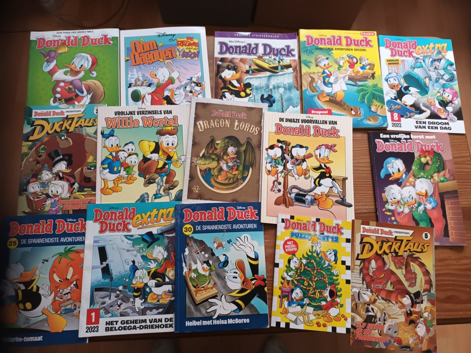 Grote collectie Donald Duck stripboeken (18 stuks), Diversen, Rommelmarktspullen, Ophalen of Verzenden