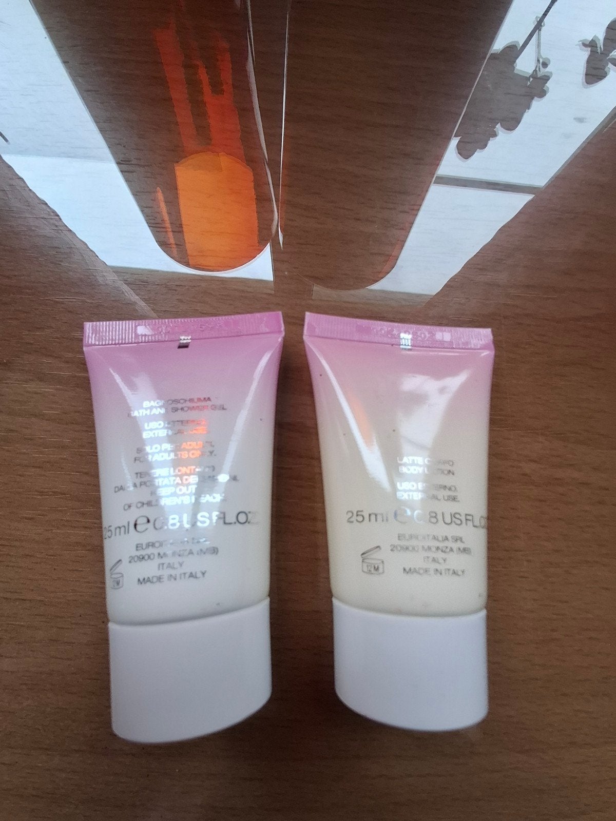 Nieuwe Versace Miniset: Douchegel & Bodylotion (2x25ml), Verzenden, Nieuw, Bad & Douche