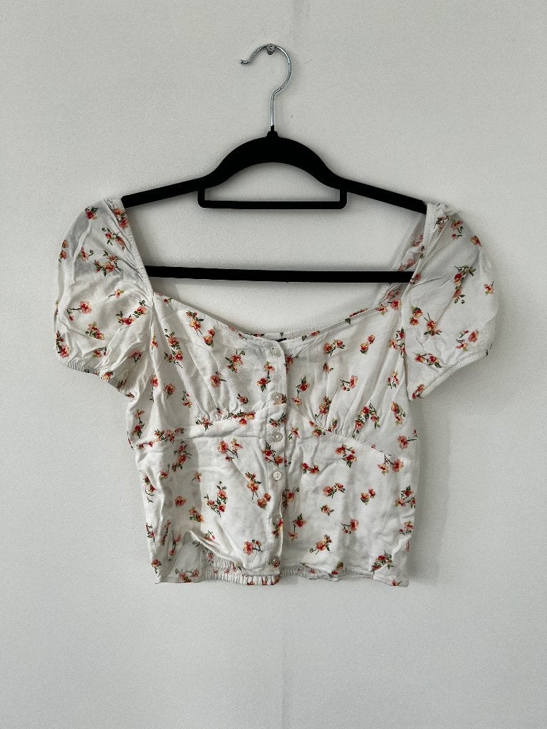 creme v hals top met bloemen berska maat s zo goed als nieuw, Beige, Zo goed als nieuw, Korte mouw, Maat 36 (S)