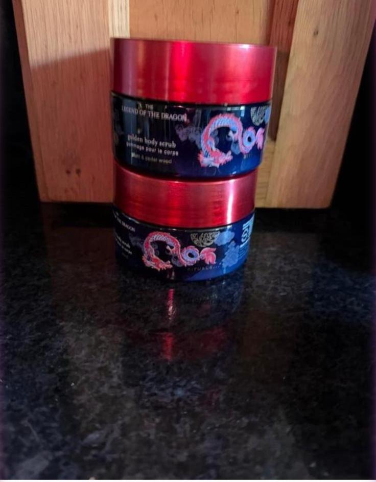 Nieuwe Rituals Legend of the Dragon bodyscrub, Ophalen, Nieuw, Bad & Douche