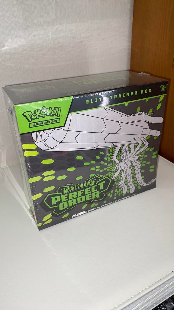 Perfect Order Elite Trainer Box - Pokemon Kaarten, Hobby en Vrije tijd, Verzamelkaartspellen | Pokémon, Ophalen of Verzenden, Zo goed als nieuw