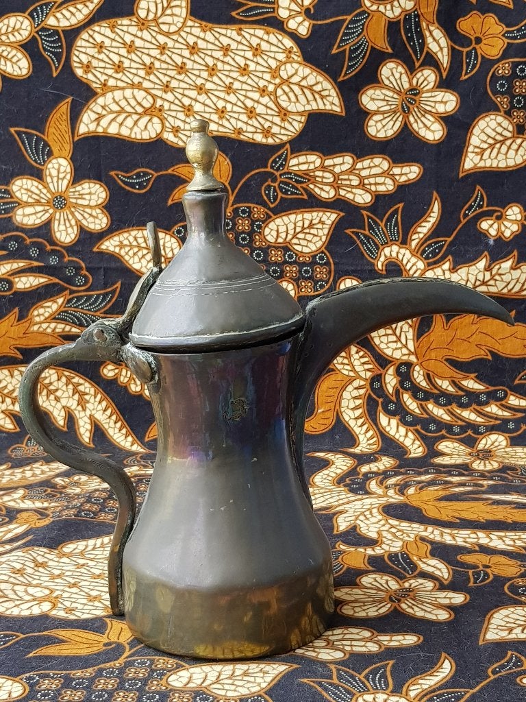 Mooie zware antieke Oosters dallah van koper 26 cm., Ophalen of Verzenden, Koper