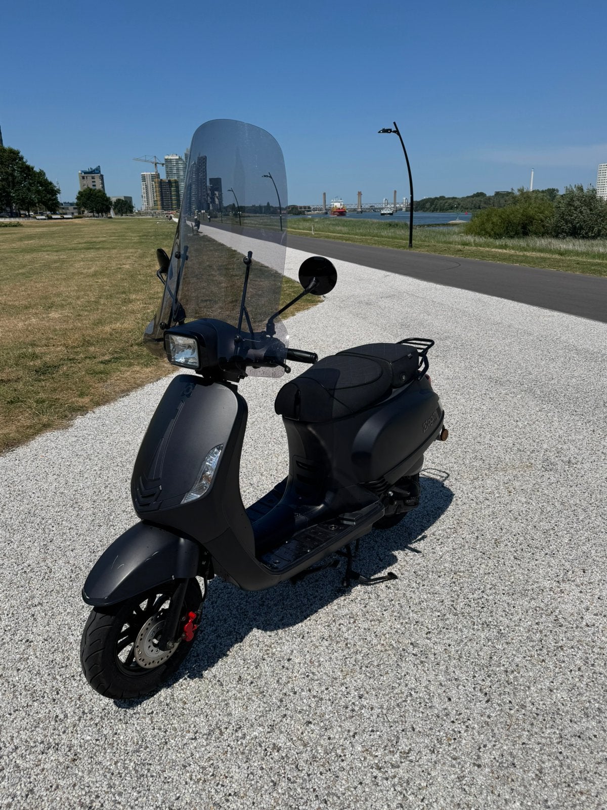 AGM VX50 2022, Fietsen en Brommers, Snorfietsen en Snorscooters, Gebruikt, Overige merken, Benzine, Ophalen