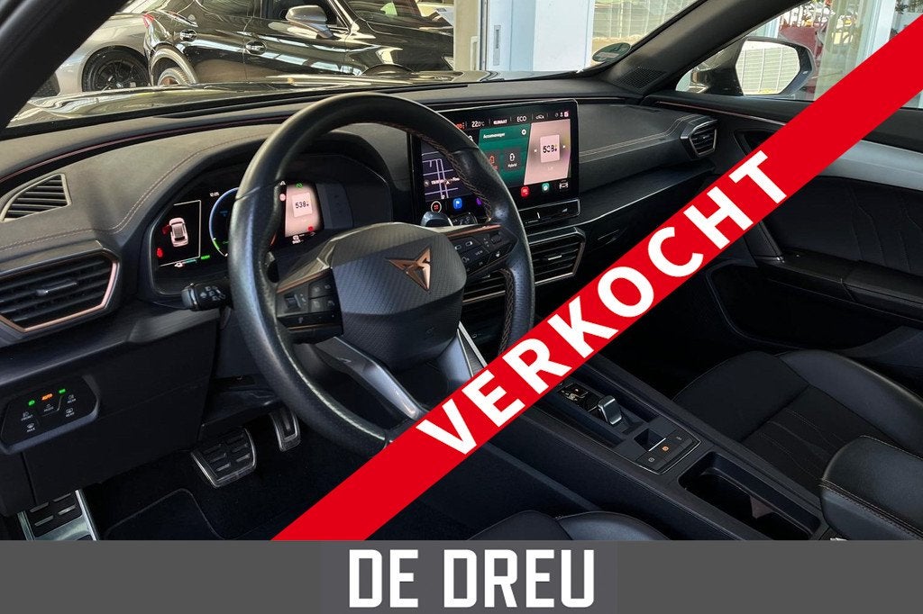 Cupra Formentor 1.4 e-Hybrid VZ 245pk | TREKHAAK | MEMORY |, Auto's, Cupra, Gebruikt, 4 cilinders, Leder en Stof, Plug-in hybride