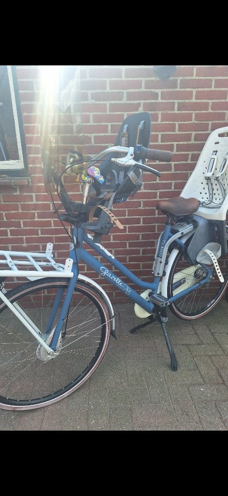 Mama's fiets gazelle, Ophalen, 1 zitje, Zo goed als nieuw, Gazelle