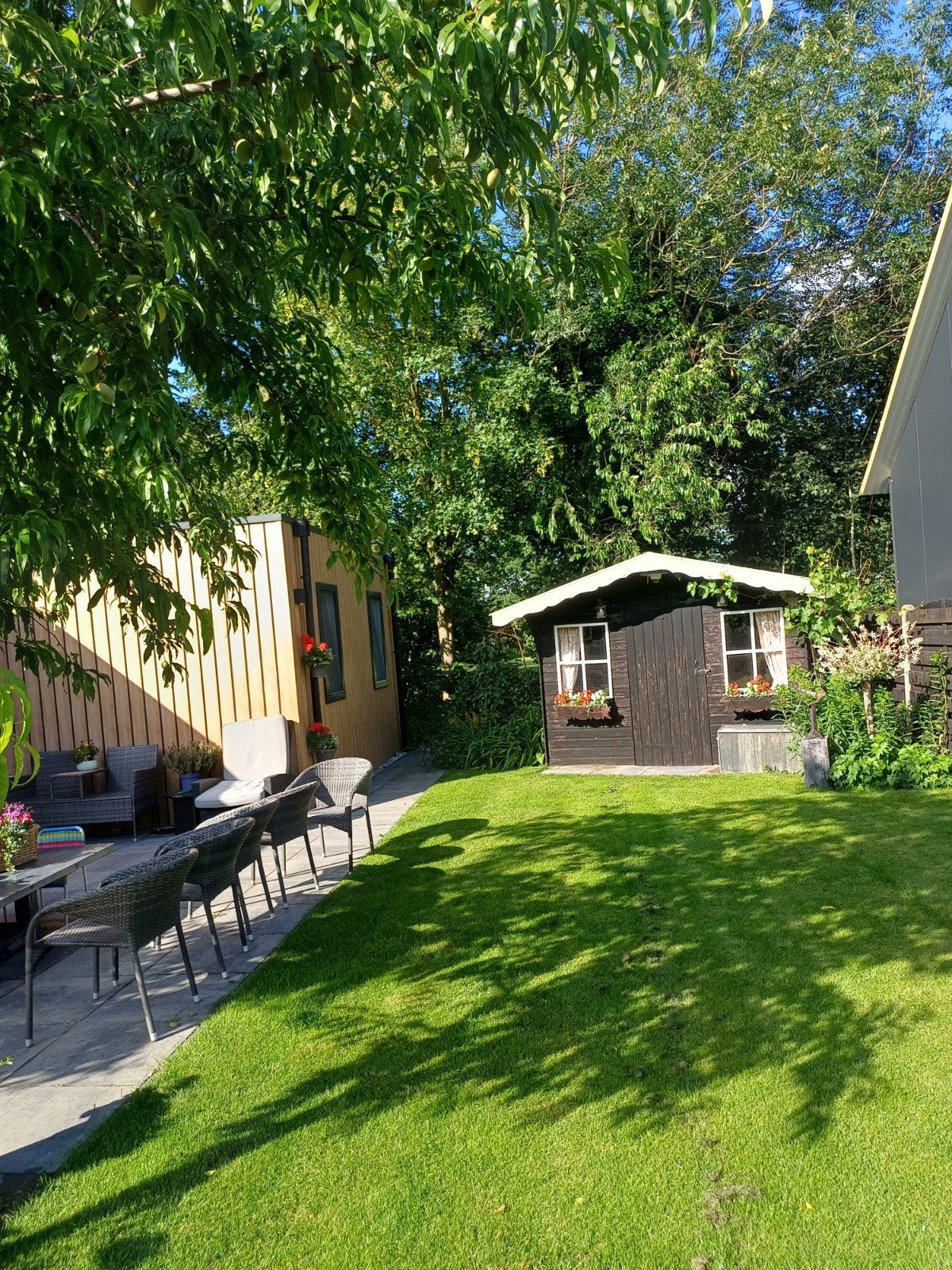 Gratis af te halen: Tuinhuisje 2x3 meter, geen asbest, Tuin en Terras, Tuinhuizen, Tuinhuis, 250 tot 500 cm, Ophalen of Verzenden