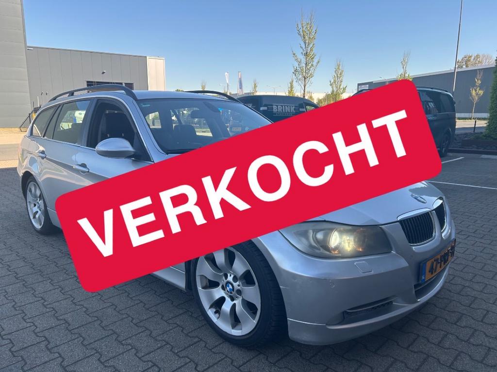 BMW 3-Serie 3.0 330D Touring AUT 2007 Xenon, Auto's, Achterwielaandrijving, 1800 kg, Zwart, 2993 cc