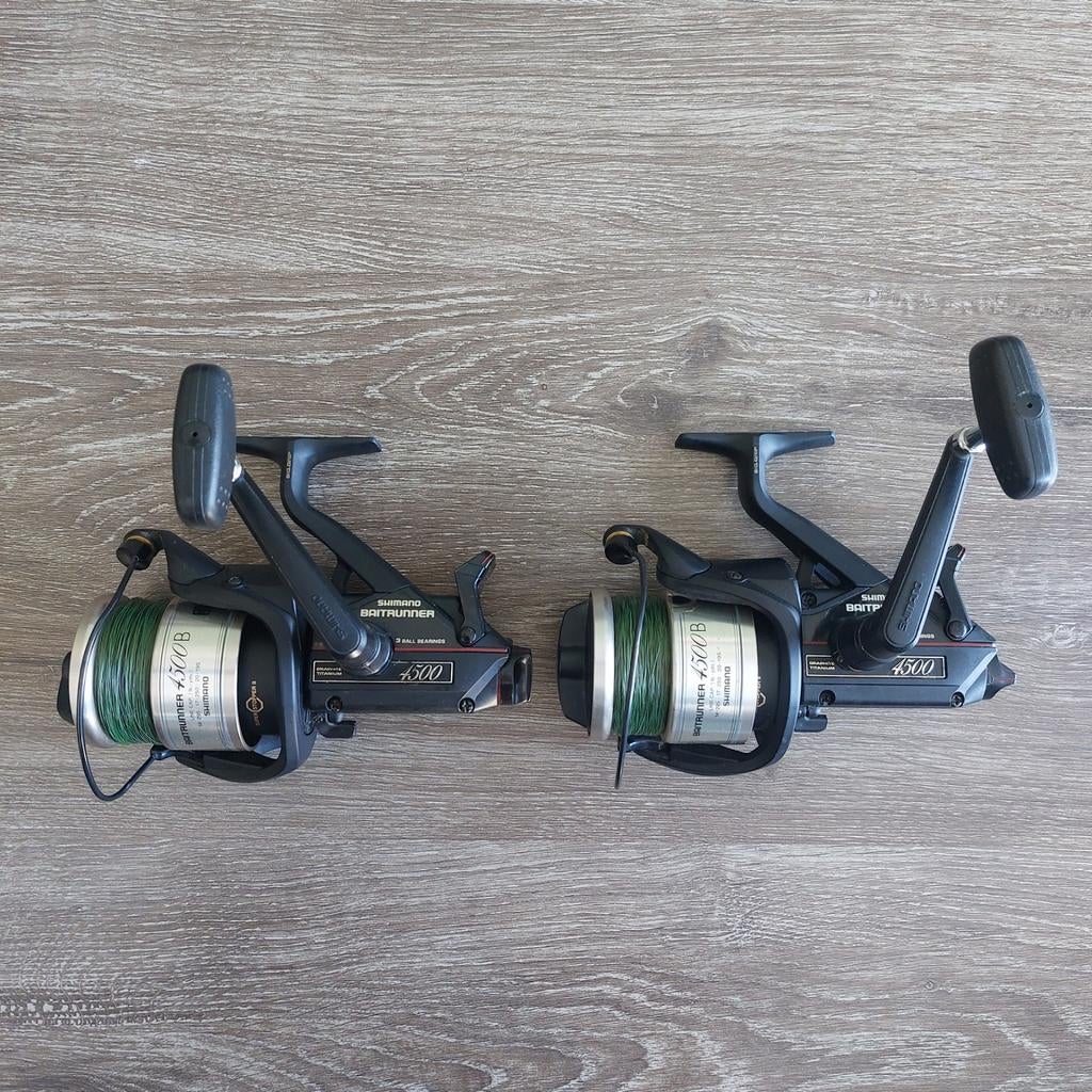 Shimano Baitrunner 4500B 2x / ZGAN!, Ophalen of Verzenden, Schimano.com, Molen, Shimano