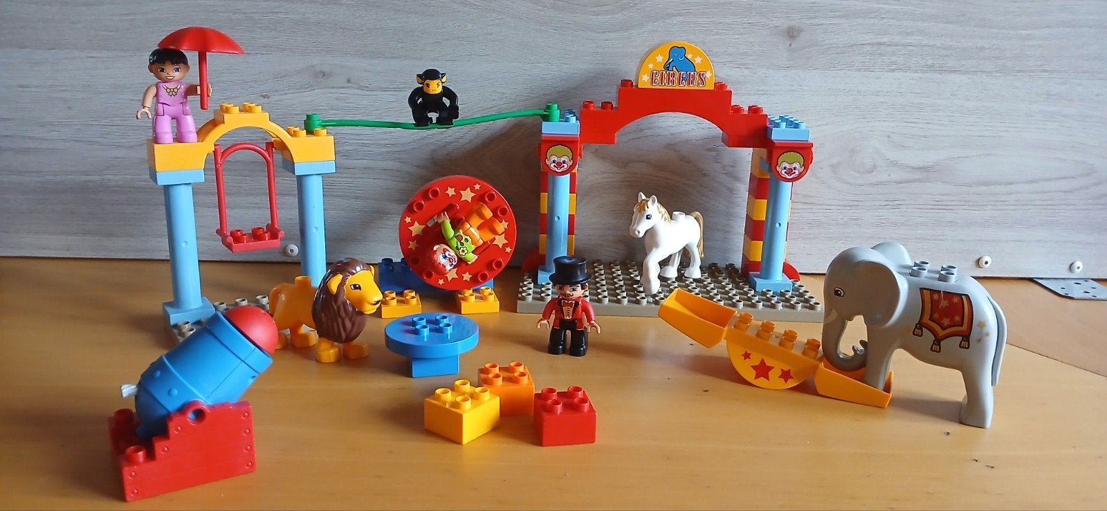 Duplo 5593 Circus, Ophalen of Verzenden, Zo goed als nieuw, Complete set, Duplo