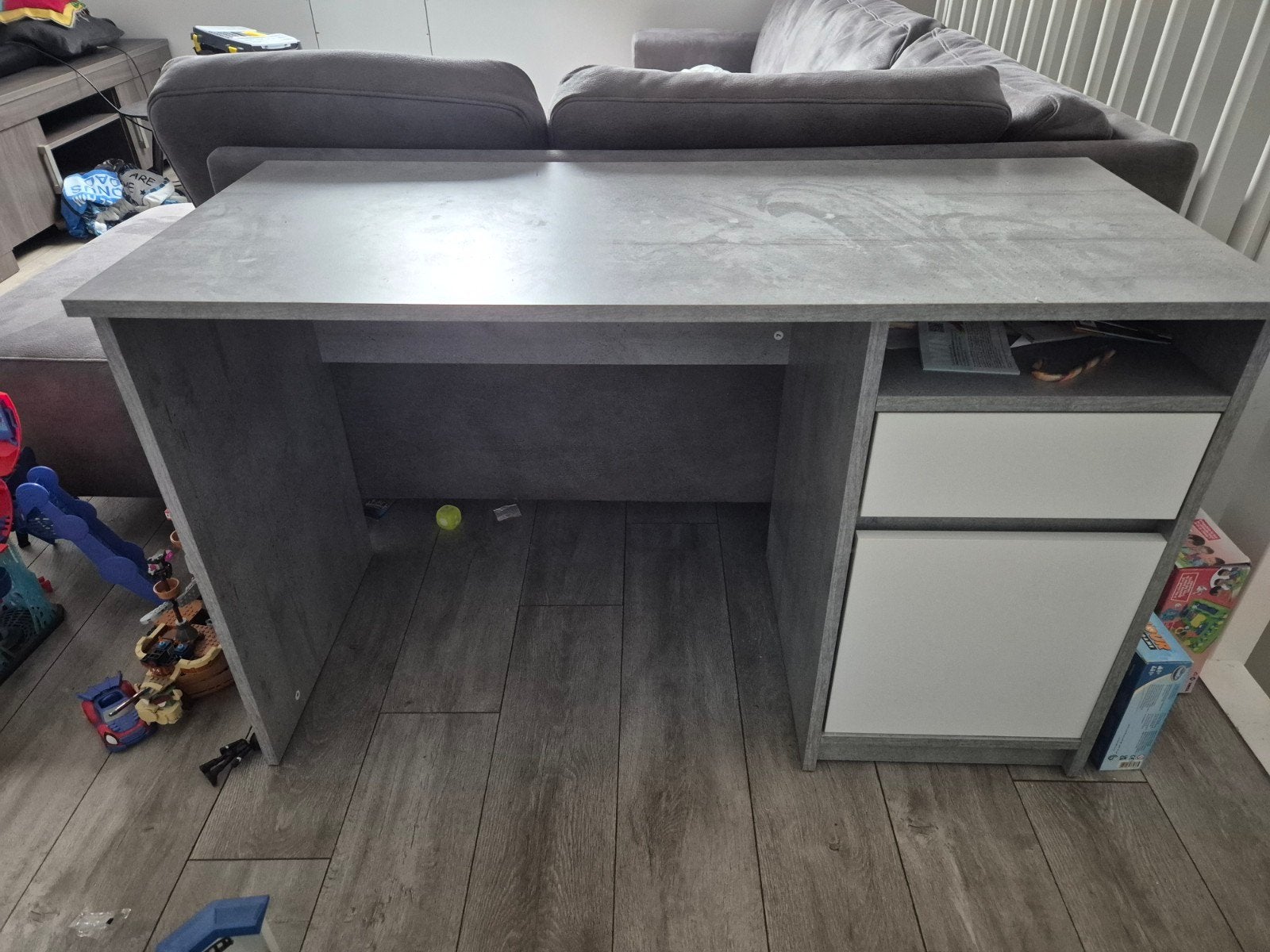 Jysk Billund bureau - Zo goed als nieuw, Huis en Inrichting, Ophalen, Spaanplaat of MDF, Zo goed als nieuw, Jysk