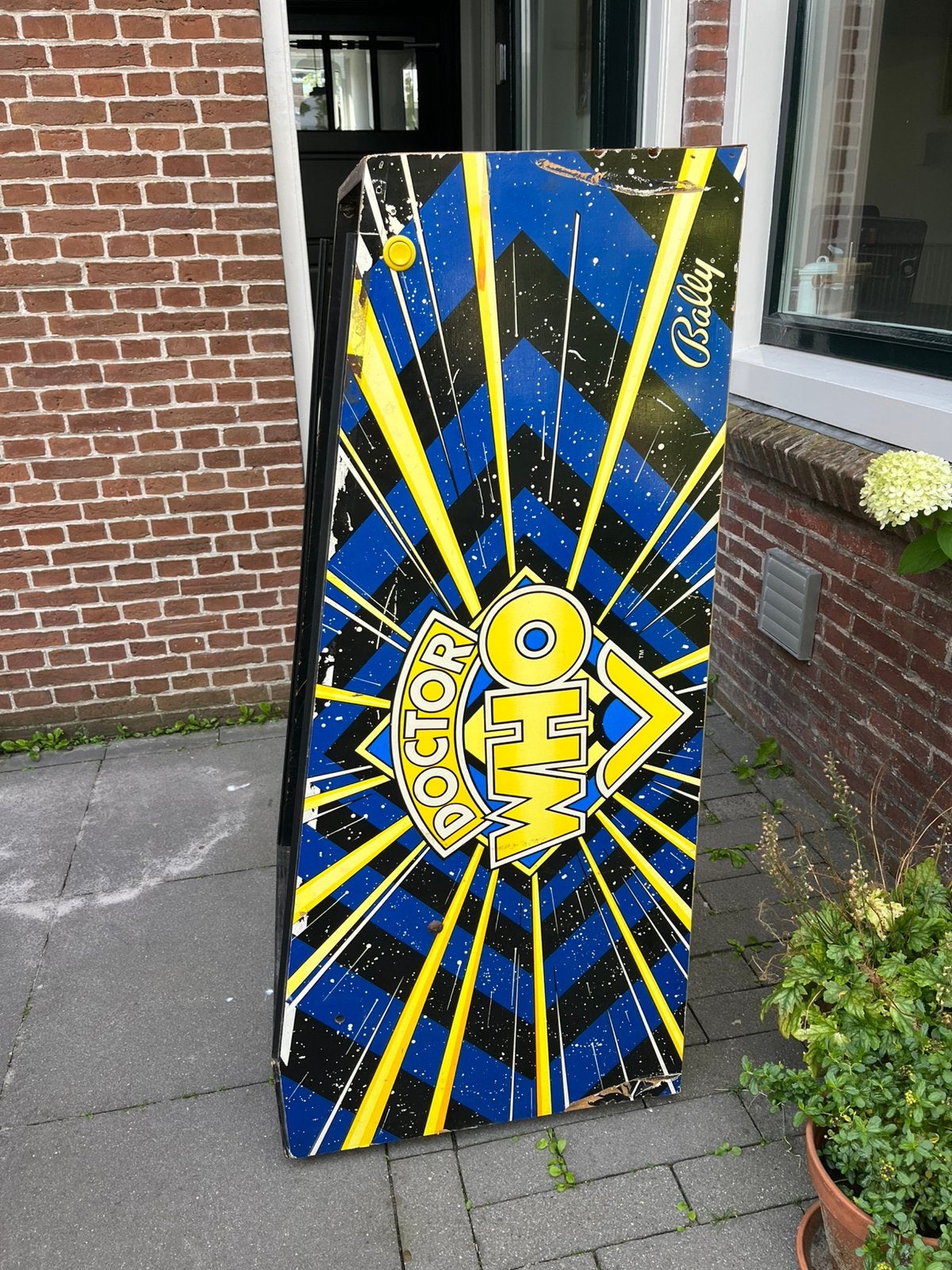 Leeg kabinet dr who, Ophalen, Zo goed als nieuw, Onderdeel of Defecte kast, Williams