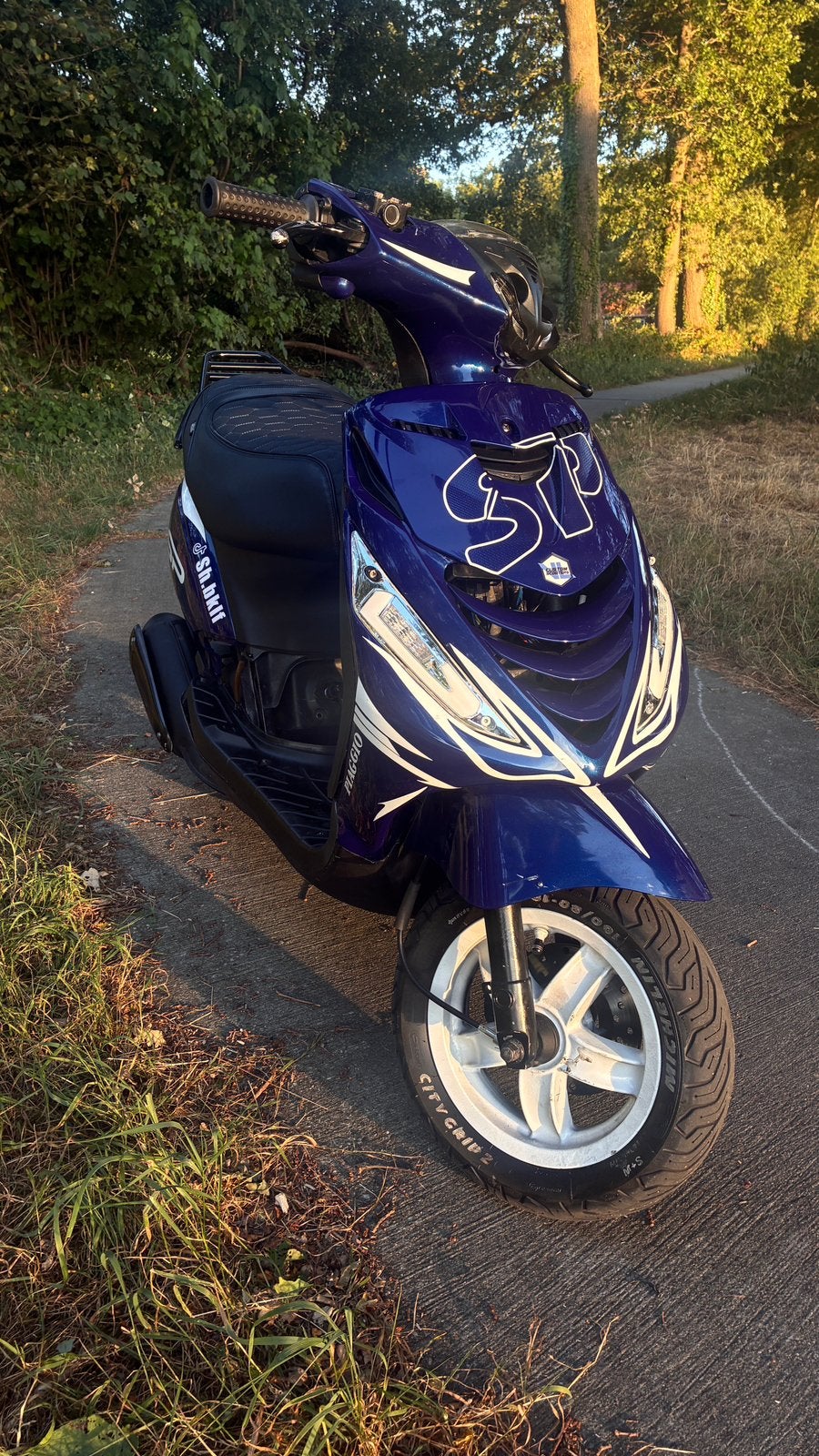 Zip 125cc - Brom kenteken - gereviseerd, Ophalen, Zo goed als nieuw, Tweetakt, Overige modellen