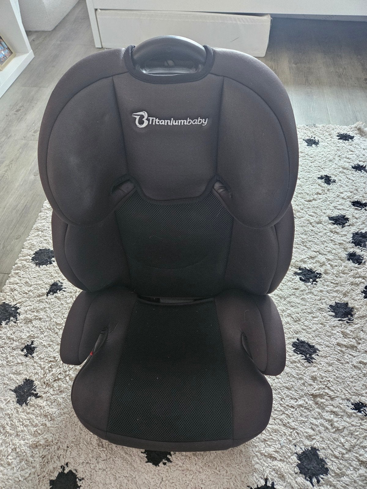 Titaniumbaby Vidar Isofix autostoel groep 2/3, Autogordel of Isofix, 15 t/m 36 kg, Afneembare rugleuning, Zo goed als nieuw
