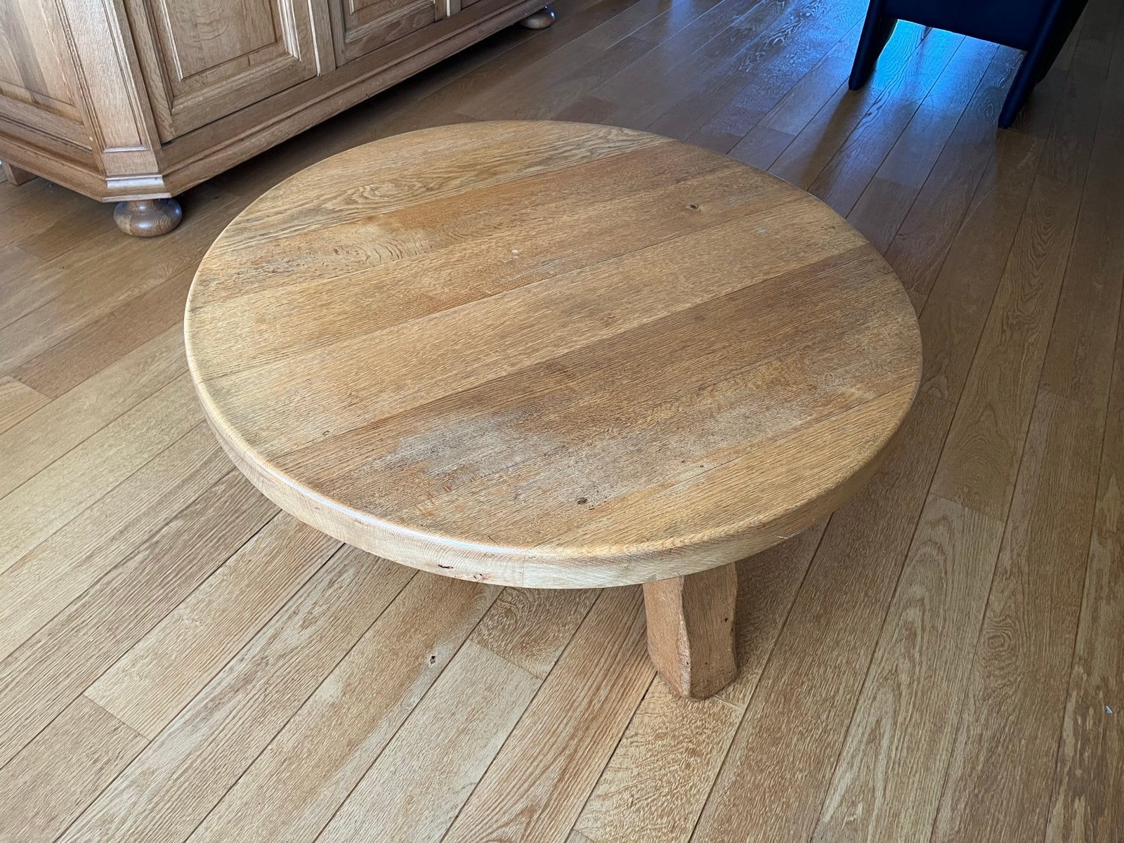 Massief eikenhouten ronde salontafel, Gebruikt, 5 – 50, Eikenhout, Rond
