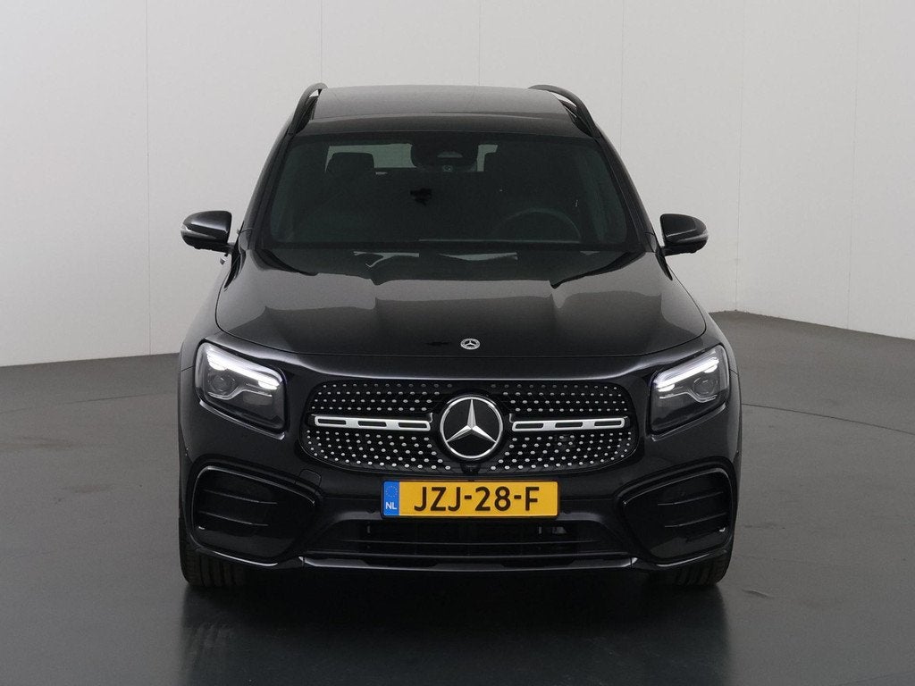 Mercedes-Benz GLB 180 Business Solution AMG | Premium Plus |, Auto's, 136 pk, 4 cilinders, Zwart, Bedrijf