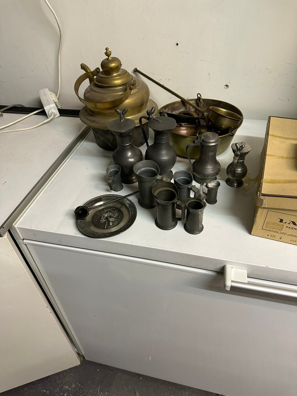 Partij antiek tin, koper en messing, verzameling decoratief, Ophalen