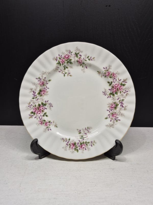 Bordje Lavender rose,  Royal Albert, Verzamelen, ., Ophalen of Verzenden, Zo goed als nieuw, Royal Albert