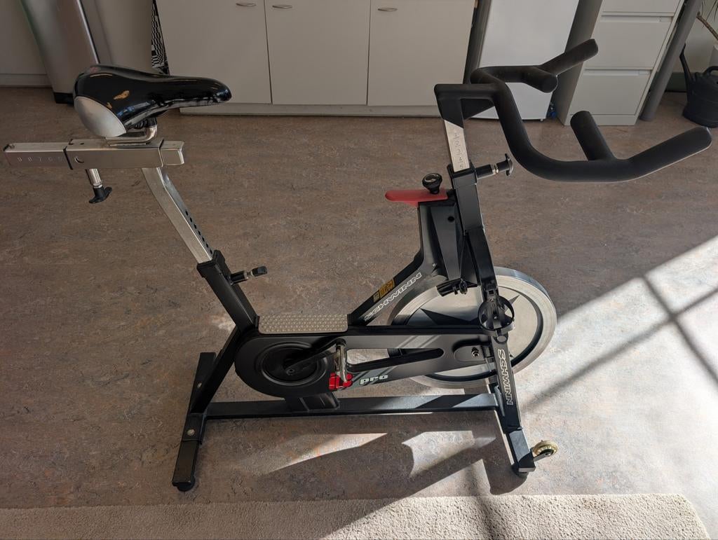Schwinn IC Pro Spin fiets, Sport en Fitness, Ophalen, Benen, Gebruikt, Spinningfiets