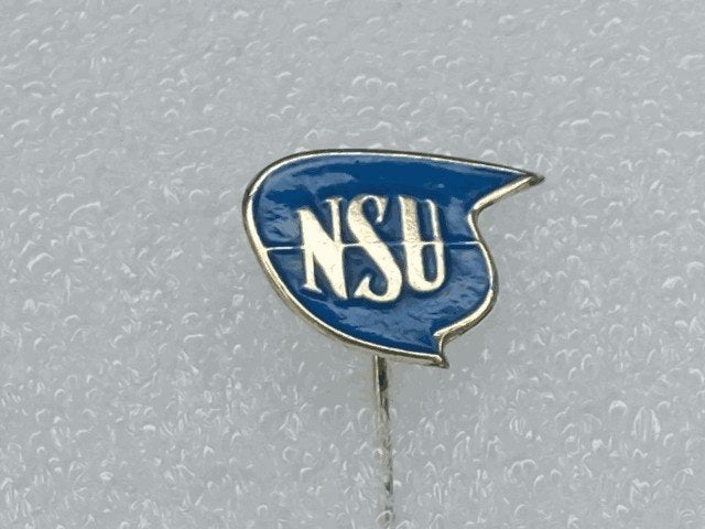 SP2297 Speldje NSU, Verzamelen, Speldjes, Pins en Buttons, Ophalen of Verzenden, Gebruikt, Overige onderwerpen