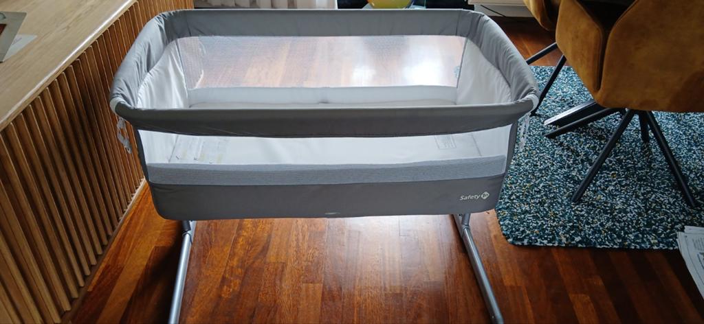 Baby bedje voor naast ouderlijk bed .Co sleeper, Ophalen, Wieg