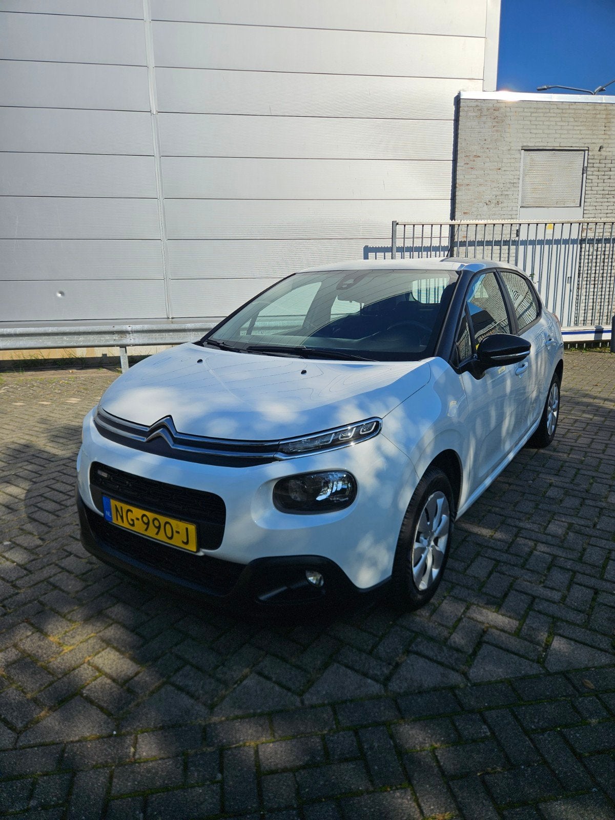 Citroën C3 1.2 Puretech 82pk 2017 Wit, Auto's, Voorwielaandrijving, 450 kg, 40 €/maand, 1199 cc